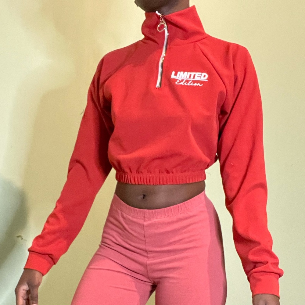 Limited Edition Graphic Crop